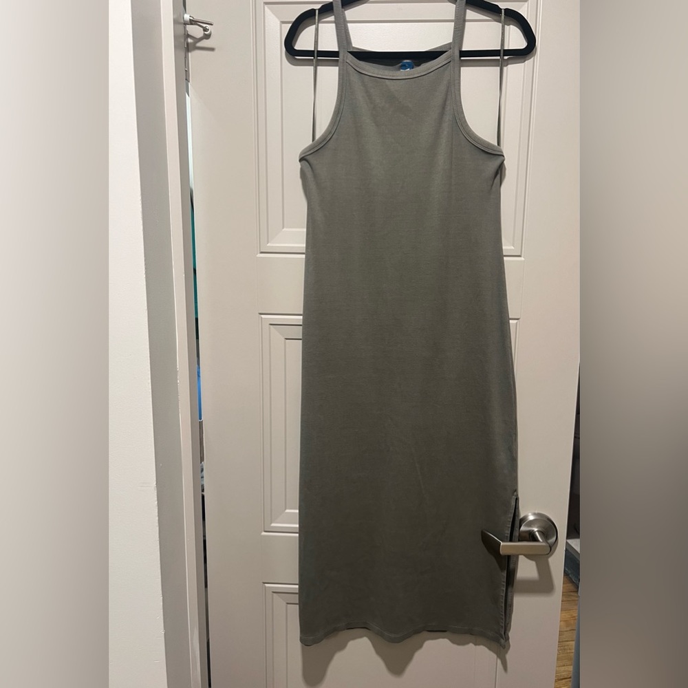 Old Navy Ribbed Cotton Fitted Dress - Picture 3 of 3